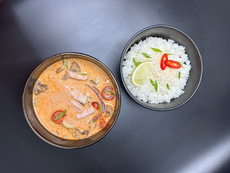 Том ям с курицей - Доставка суши, роллов, пиццы в Новосибирске