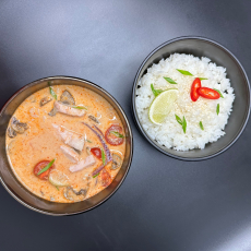 Том ям с курицей - Доставка суши, роллов, пиццы в Новосибирске