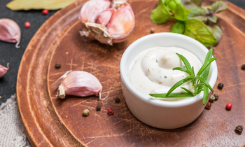 Чесночный соус - Доставка суши, роллов, пиццы в Новосибирске