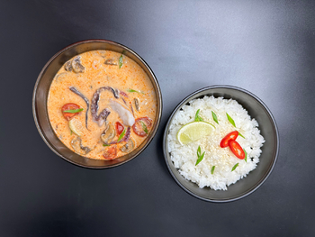 Том ям с морепродуктами - Доставка суши, роллов, пиццы в Новосибирске